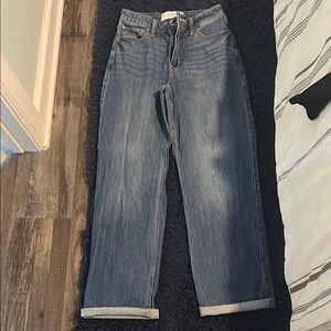 Hollister Ultra High-Rise Dad